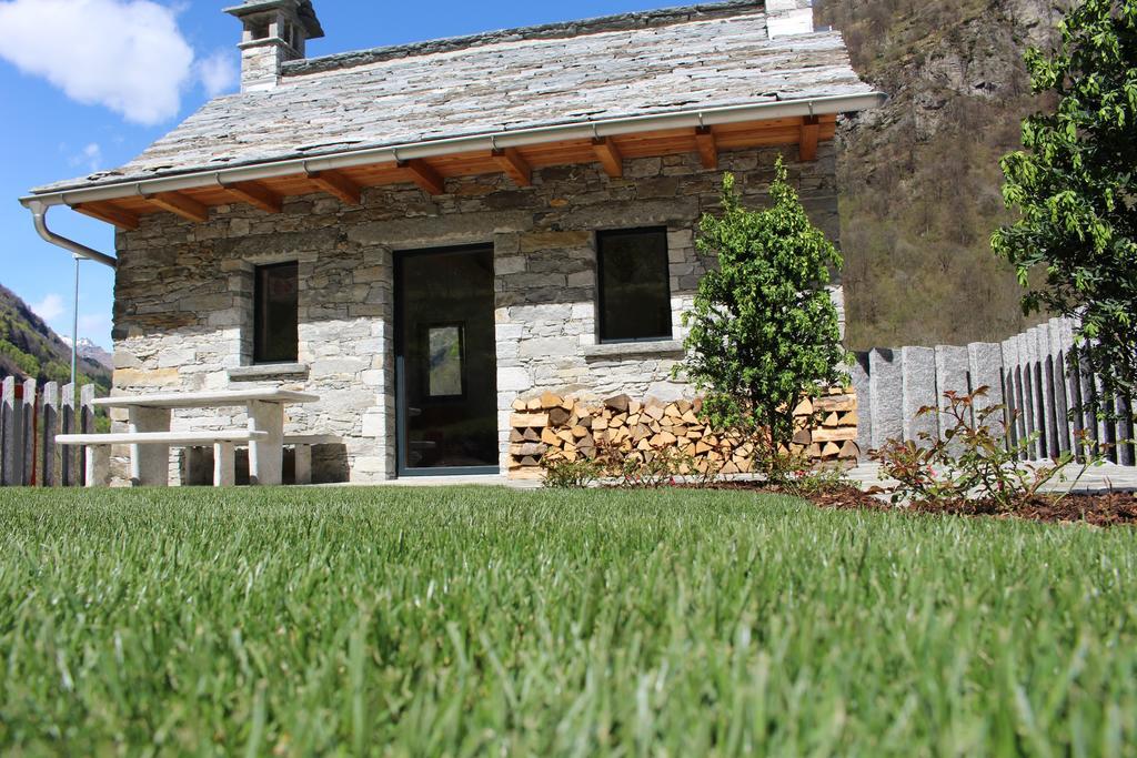 Myverzasca Resort Casa Rossa Brione  Екстериор снимка