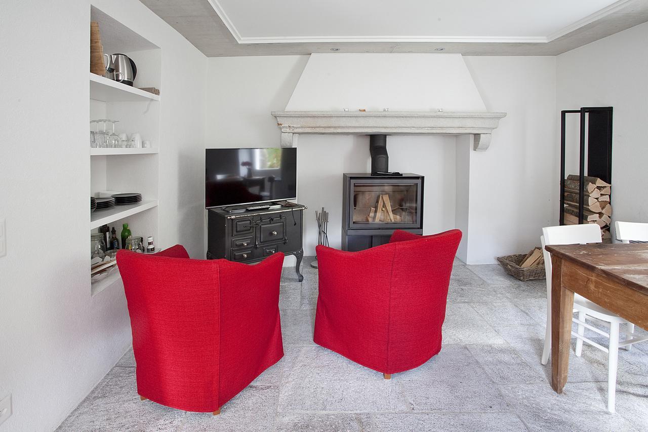 Myverzasca Resort Casa Rossa Brione  Екстериор снимка